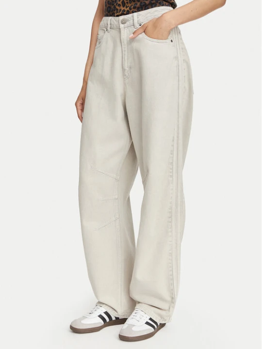 Zdjęcie produktu adidas Jeansy KQ6475 Szary jasny Barrel Fit
