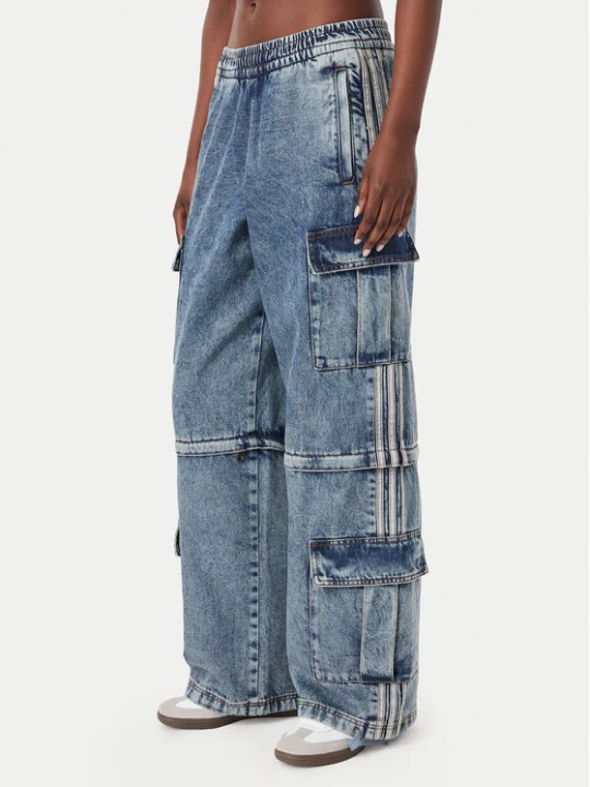 Zdjęcie produktu adidas Jeansy KQ6479 Niebieski Oversize