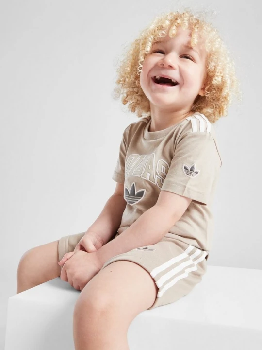 Zdjęcie produktu adidas Komplet T-Shirt&szorty Varsity beżowy
