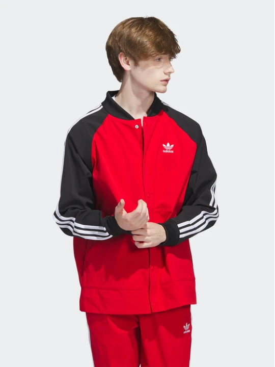 Zdjęcie produktu adidas Kurtka bomber IC5542 Czerwony Regular Fit