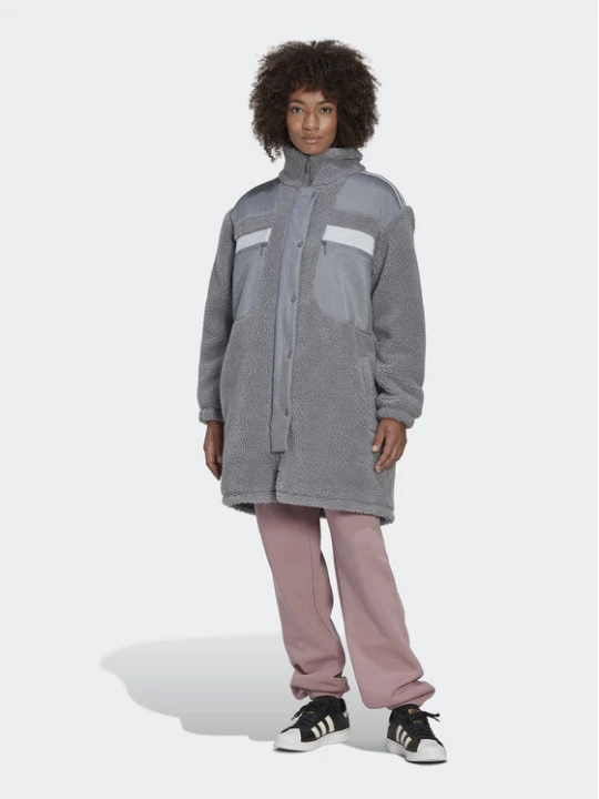 Zdjęcie produktu adidas Kurtka zimowa Sherpa HK5256 Szary Relaxed Fit