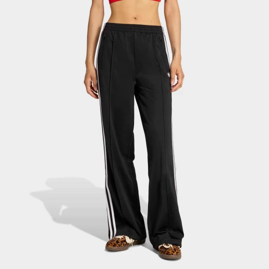 Zdjęcie produktu Firebird Loose Trainingshose adidas Originals czarny