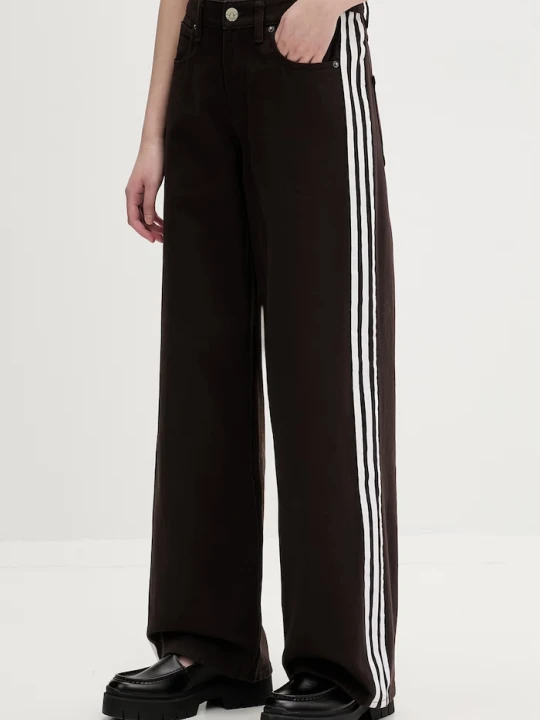 Zdjęcie produktu adidas Originals jeansy damskie Firebird brązowy