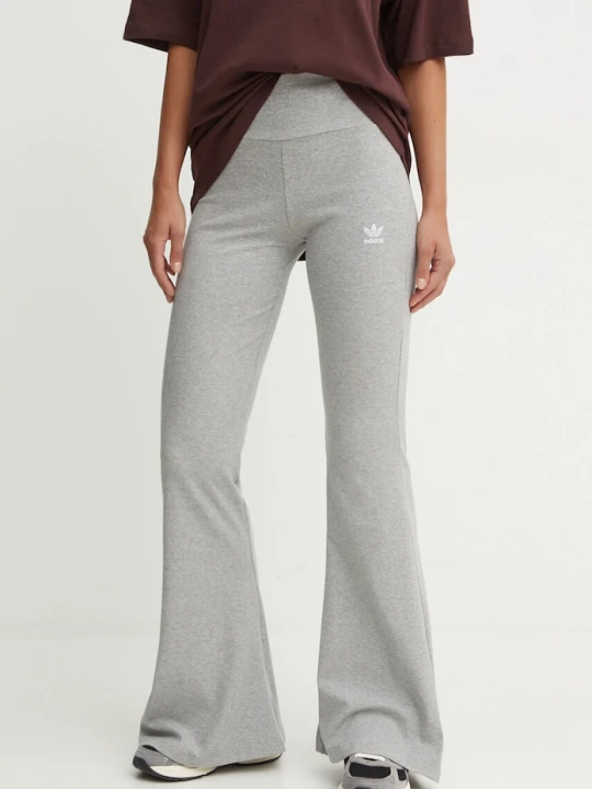 Zdjęcie produktu adidas Originals spodnie dresowe Essential szary