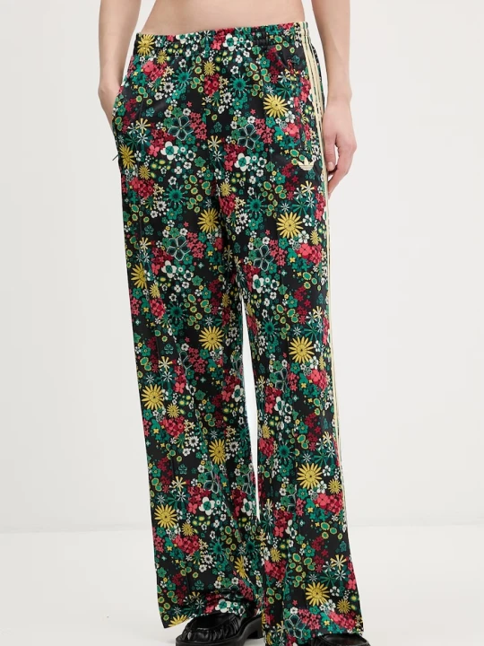 Zdjęcie produktu adidas Originals spodnie dresowe adidas x Liberty czarny