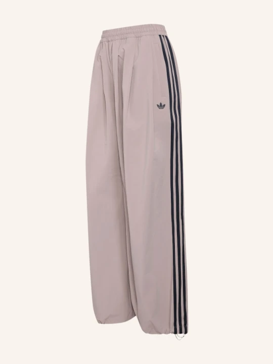 Zdjęcie produktu Adidas Originals Spodnie Dresowe Adilenium 5.0 Z Plisami braun