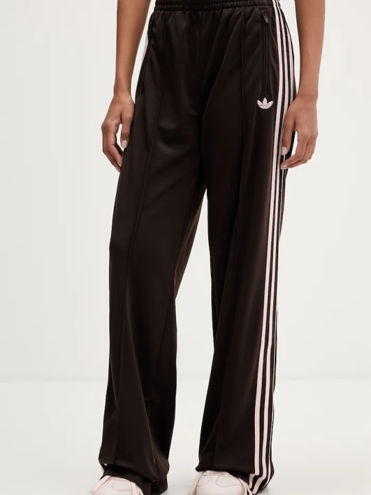 Zdjęcie produktu adidas Originals spodnie dresowe Firebird brązowy