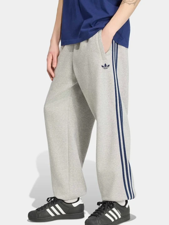 Zdjęcie produktu adidas Originals spodnie dresowe męskie z bawełną Adicolor szary