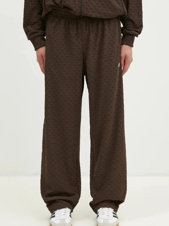 Zdjęcie produktu adidas Originals spodnie dresowe Q12 MONOGRAM TR
