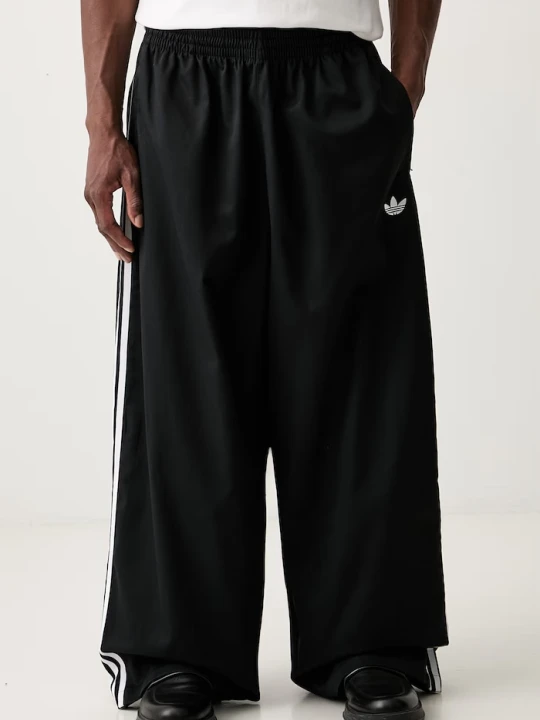 Zdjęcie produktu adidas Originals spodnie męskie Adicolor czarny