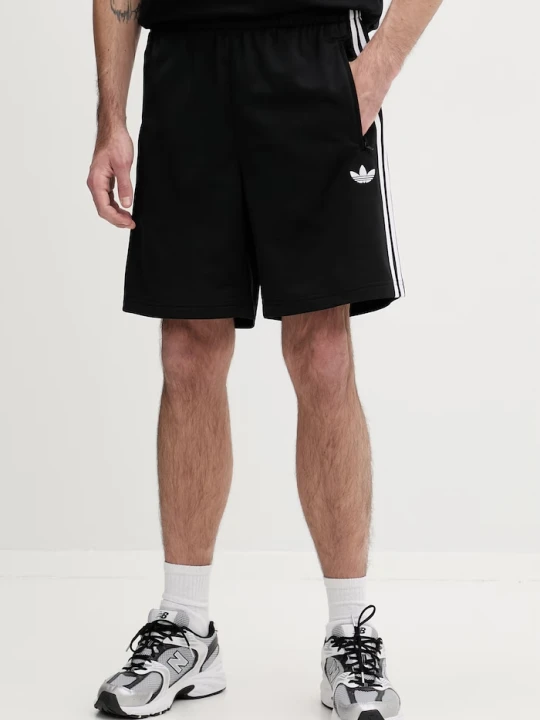 Zdjęcie produktu adidas Originals szorty Firebird czarny