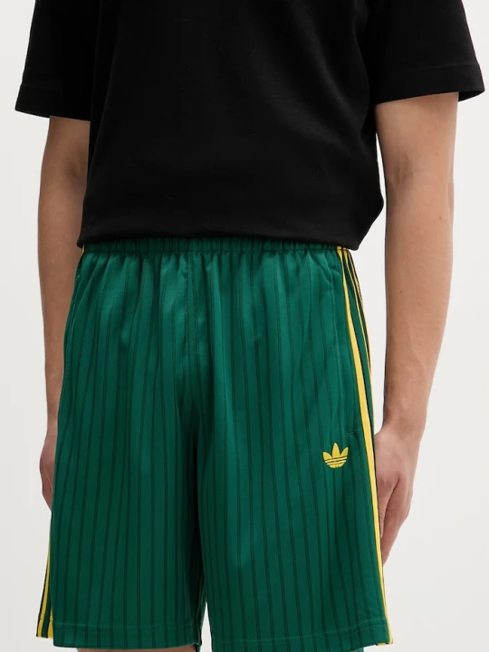 Zdjęcie produktu adidas Originals szorty Firebird zielony