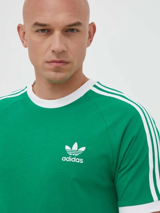 Zdjęcie produktu adidas Originals t-shirt bawełniany Adicolor 3-Stripes zielony