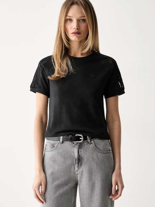 Zdjęcie produktu adidas Originals t-shirt damski bawełniany LACE CALI T czarny