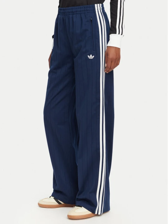Zdjęcie produktu adidas Spodnie dresowe Pinstripe Firebird Loose Trackpant KS9976 Granatowy Loose Fit