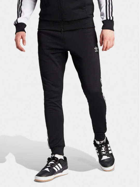 Zdjęcie produktu adidas Spodnie dresowe adicolor Classics SST IL2488 Czarny Slim Fit