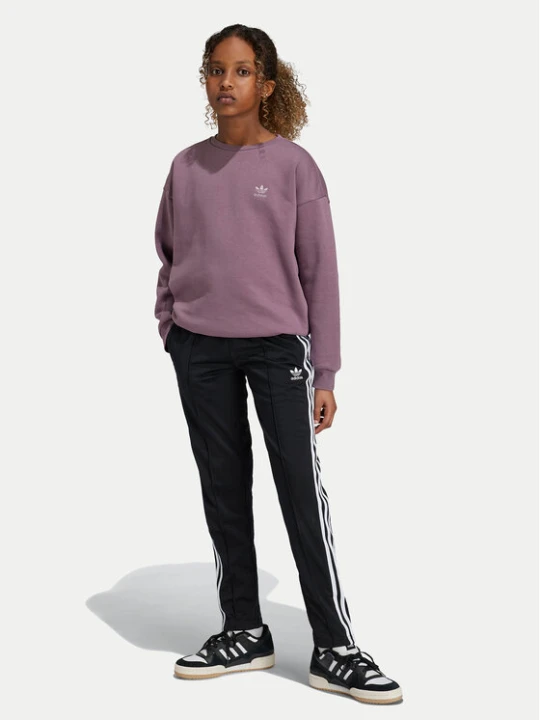 Zdjęcie produktu adidas Spodnie dresowe adicolor SST IY9793 Czarny Regular Fit