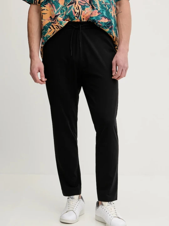 Zdjęcie produktu adidas spodnie dresowe Essential czarny