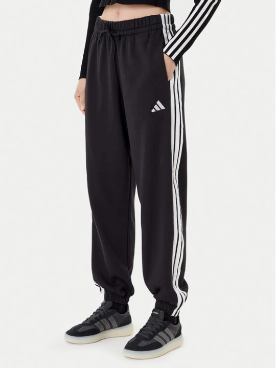 Zdjęcie produktu adidas Spodnie dresowe Essentials 3-Stripes Fleece JE1276 Czarny Loose Fit