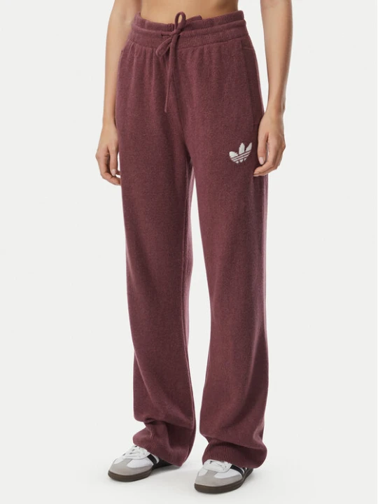 Zdjęcie produktu adidas Spodnie dresowe Essentials IA4436 Bordowy Loose Fit