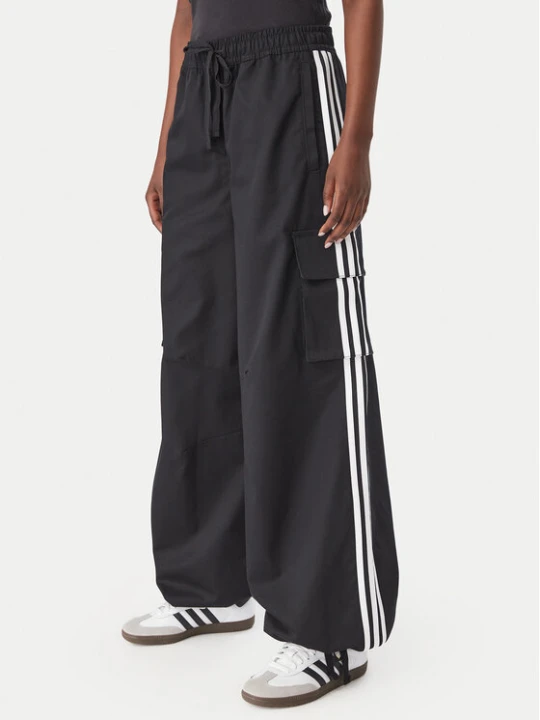Zdjęcie produktu adidas Spodnie dresowe Firebird Adilenium Twill 3S Cargo Trousers KQ6428 Czarny Relaxed Fit