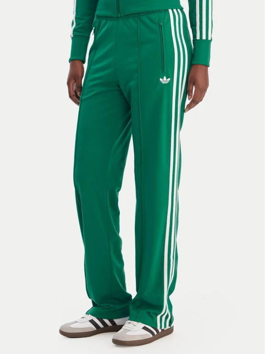 Zdjęcie produktu adidas Spodnie dresowe Firebird Classic KD3649 Zielony Regular Fit