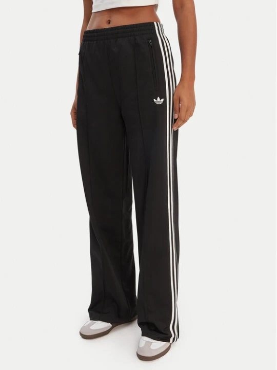 Zdjęcie produktu adidas Spodnie dresowe Firebird KD7976 Czarny Loose Fit