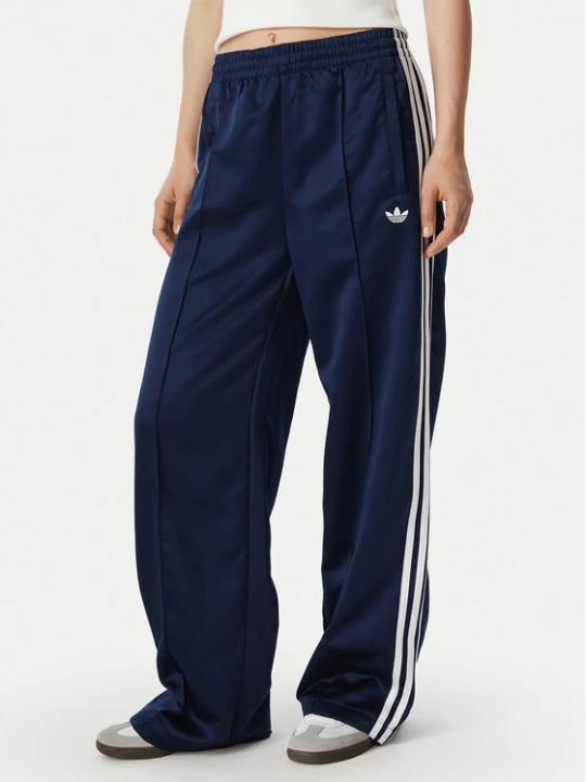 Zdjęcie produktu adidas Spodnie dresowe Satin Sst Loose Trackpant KS7339 Granatowy Relaxed Fit