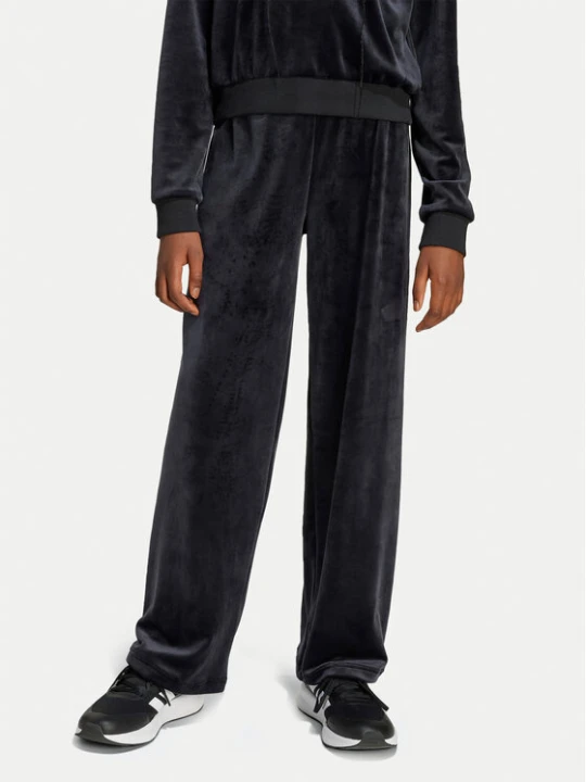 Zdjęcie produktu adidas Spodnie dresowe Seasonal Essentials Holiday JN2231 Czarny Regular Fit