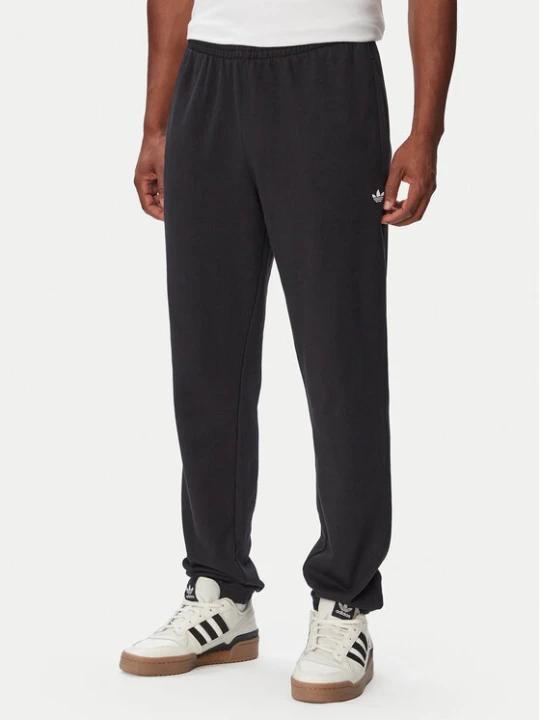 Zdjęcie produktu adidas Spodnie dresowe Trefoil Essentials KR3463 Czarny Regular Fit