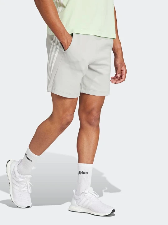 Zdjęcie produktu adidas Szorty dresowe w kolorze szarym rozmiar: 48