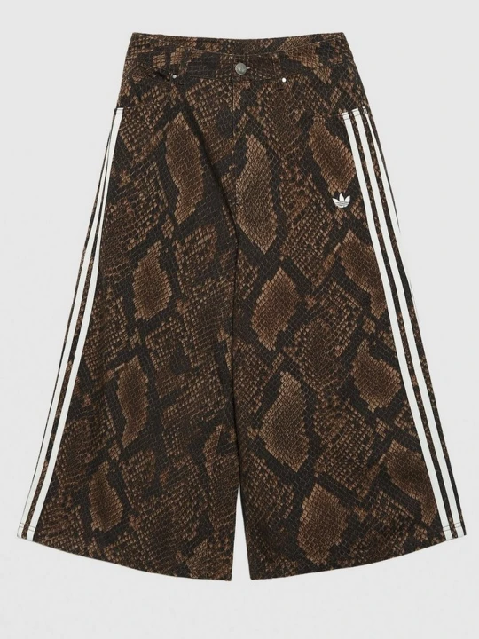 Zdjęcie produktu adidas Szorty Snake Print Denim Bermuda brązowy