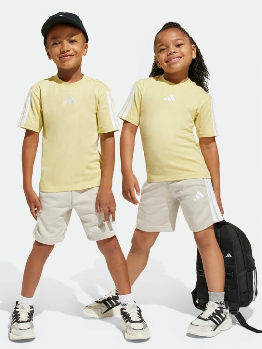 Zdjęcie produktu adidas Szorty sportowe Essentials JN8000 Beżowy Regular Fit
