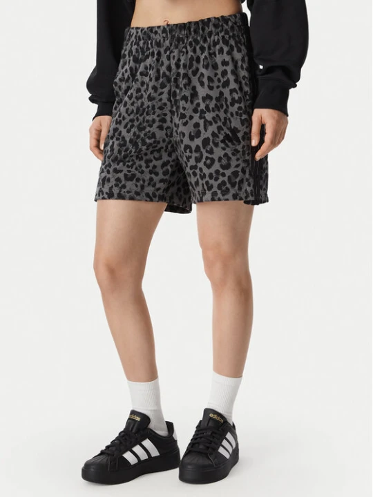 Zdjęcie produktu adidas Szorty sportowe Seasonal Essentials Animal Print KS7994 Szary Regular Fit