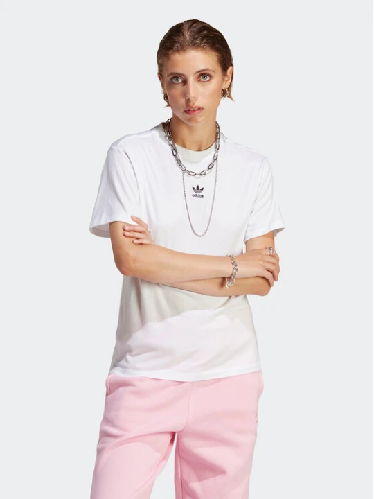 Zdjęcie produktu adidas T-Shirt Adicolor Essentials Regular T-Shirt IC1831 Biały Regular Fit