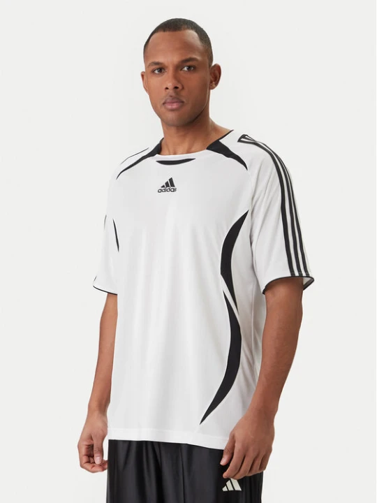 Zdjęcie produktu adidas T-Shirt adicolor Teamgeist KD5852 Biały Regular Fit