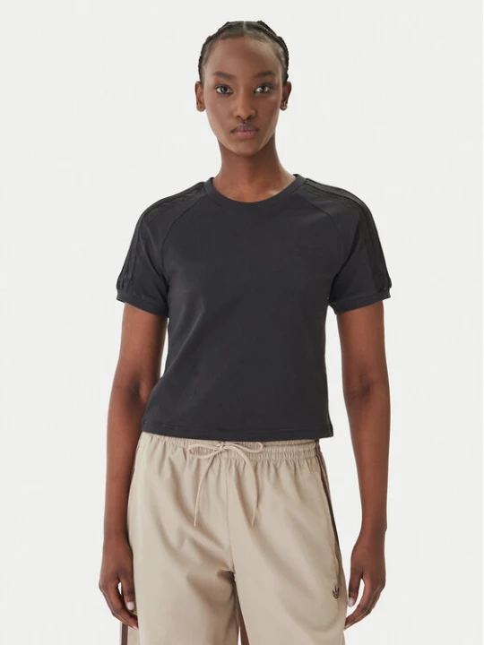 Zdjęcie produktu adidas T-Shirt Lace Cali KC8150 Czarny Regular Fit