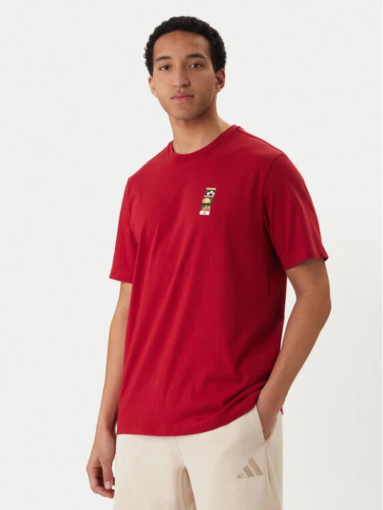 Zdjęcie produktu adidas T-Shirt Memories Of Sport Poster Graphic KB2508 Czerwony Regular Fit