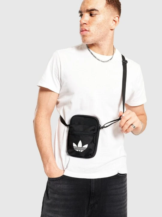 Zdjęcie produktu adidas Torebka Adicolor Fb czarny