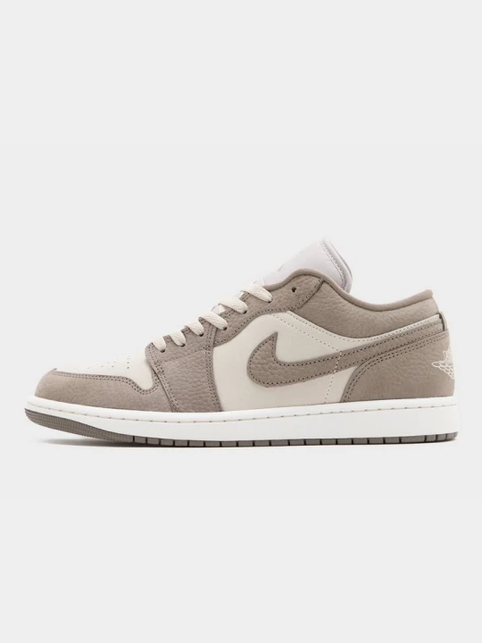 Zdjęcie produktu Jordan Air 1 Low beżowy