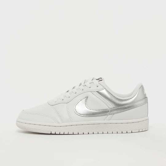 Zdjęcie produktu Air Jordan Skyline Low biały