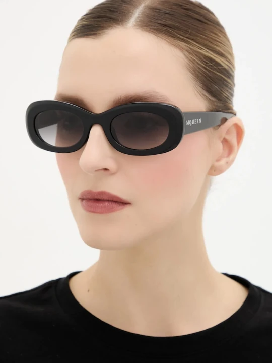Zdjęcie produktu Alexander McQueen okulary przeciwsłoneczne czarny