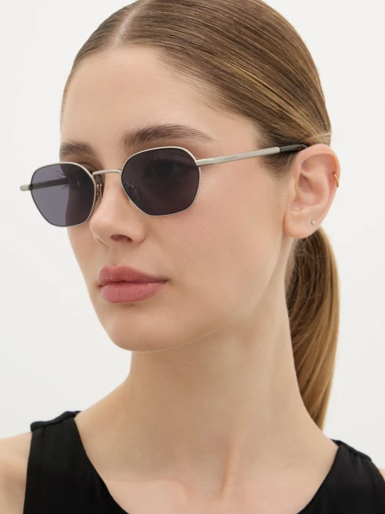 Zdjęcie produktu AllSaints okulary przeciwsłoneczne damskie Rory srebrny