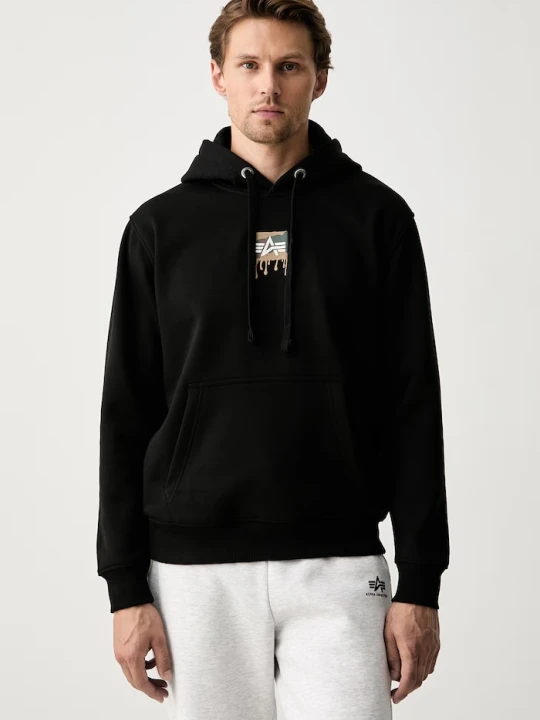 Zdjęcie produktu Alpha Industries bluza z kapturem męska z bawełną Dripping Camo Print czarny