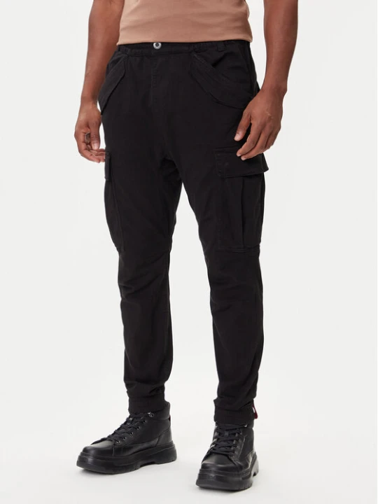 Zdjęcie produktu Alpha Industries Joggery Airman 188201 Czarny Tapered Fit