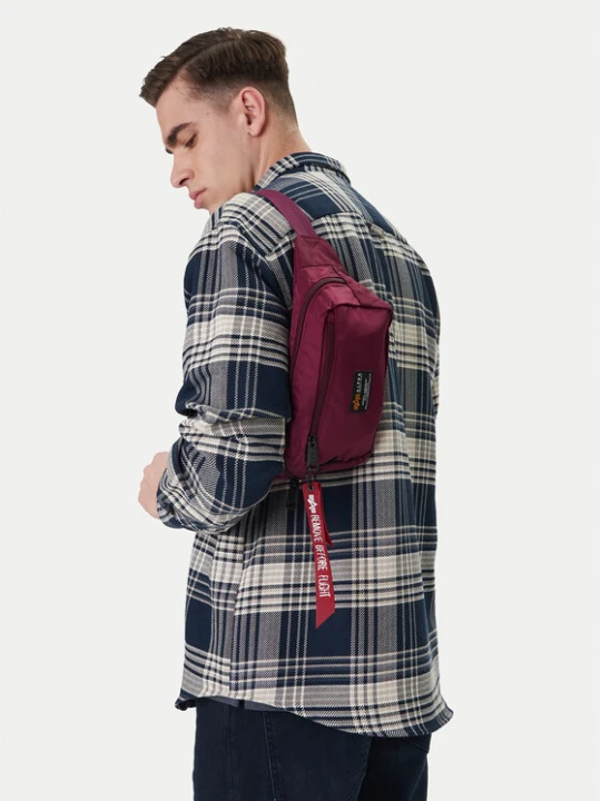 Zdjęcie produktu Alpha Industries Nerka Crew Carry Bag 196923 Bordowy