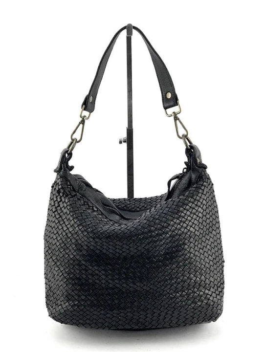 Zdjęcie produktu Amara Skórzana torebka "Merida" w kolorze czarnym - 30 x 30 x 14 cm rozmiar: onesize