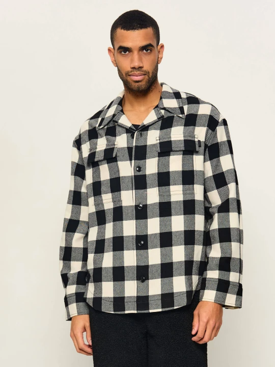 Zdjęcie produktu AMI Paris Wełniana koszula | Oversize fit czarny