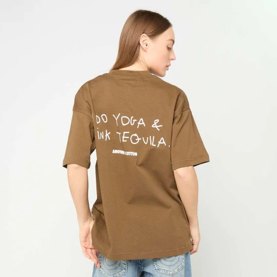 Zdjęcie produktu Yoga & Tequila T-Shirt Another Cotton Lab brązowy