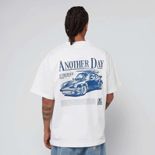 Zdjęcie produktu Another Day Oversized T-Shirt Another Cotton Lab biały